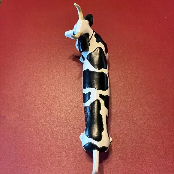 WEINER DOG/COW FIGURINE – Whimsical and Comical, Black & White - Picture 5 of 13